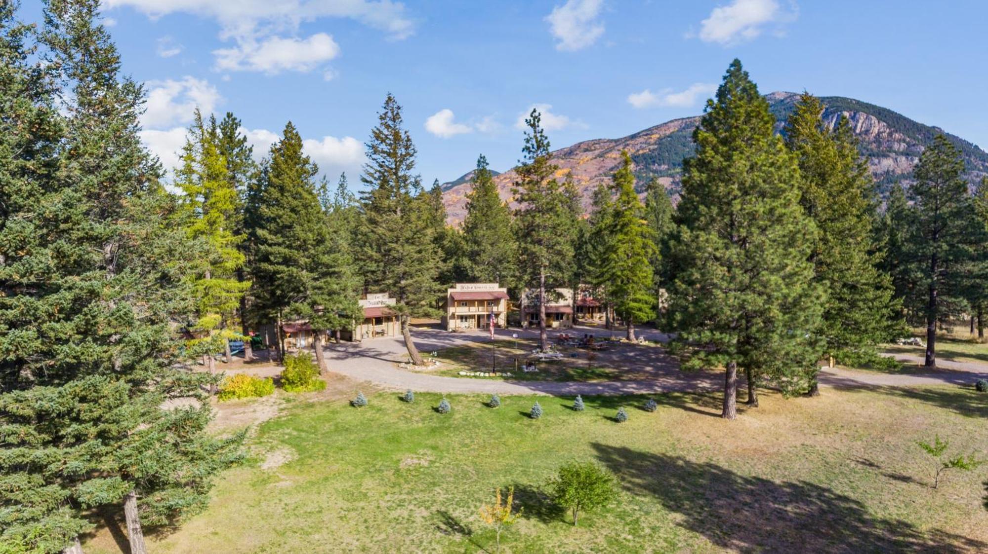 Fort Williamson Glacier Vacation Rentals Кълъмбия Фолс Екстериор снимка